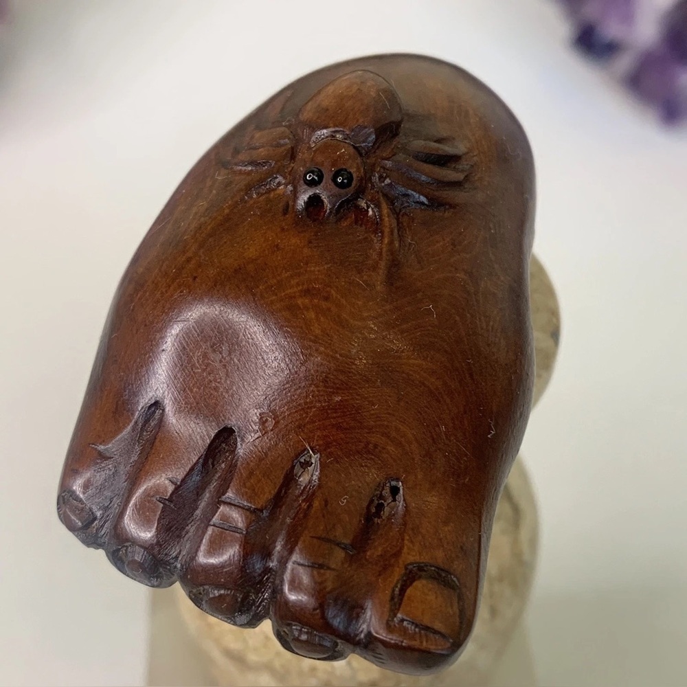 Japanese Netsuke Human Foot With Spider Carving Boxwood Hand Carved Netsuke 2.8"